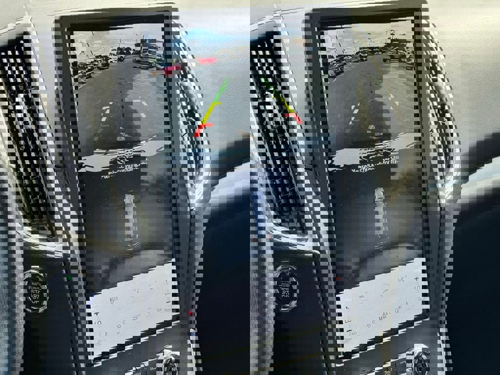 Certified 2023 Ford Edge SEL image 21