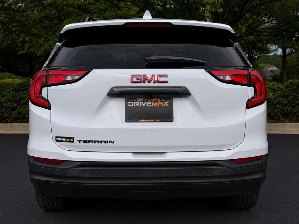 Used 2020 GMC Terrain SLE w/ Driver Convenience Package FWD image 7