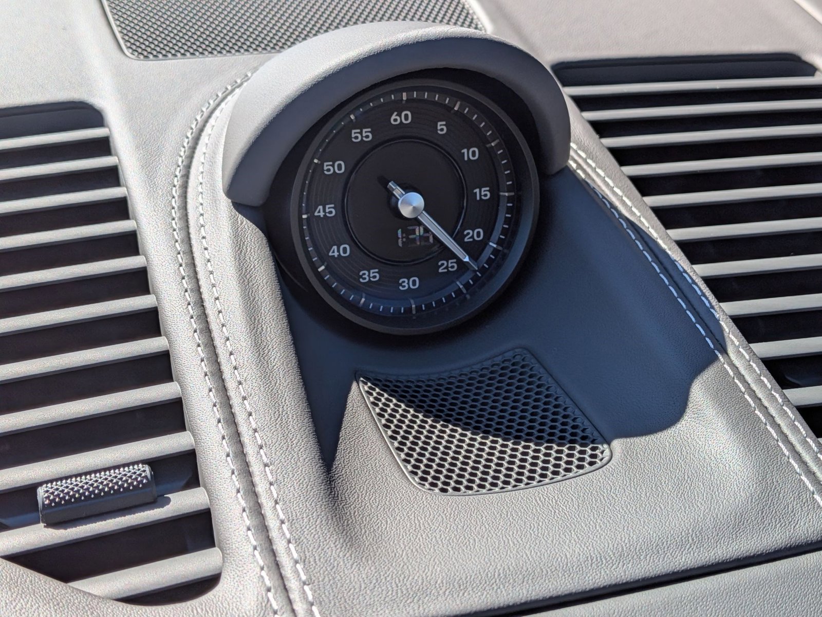 New 2026 Porsche 911 Targa 4S image 21