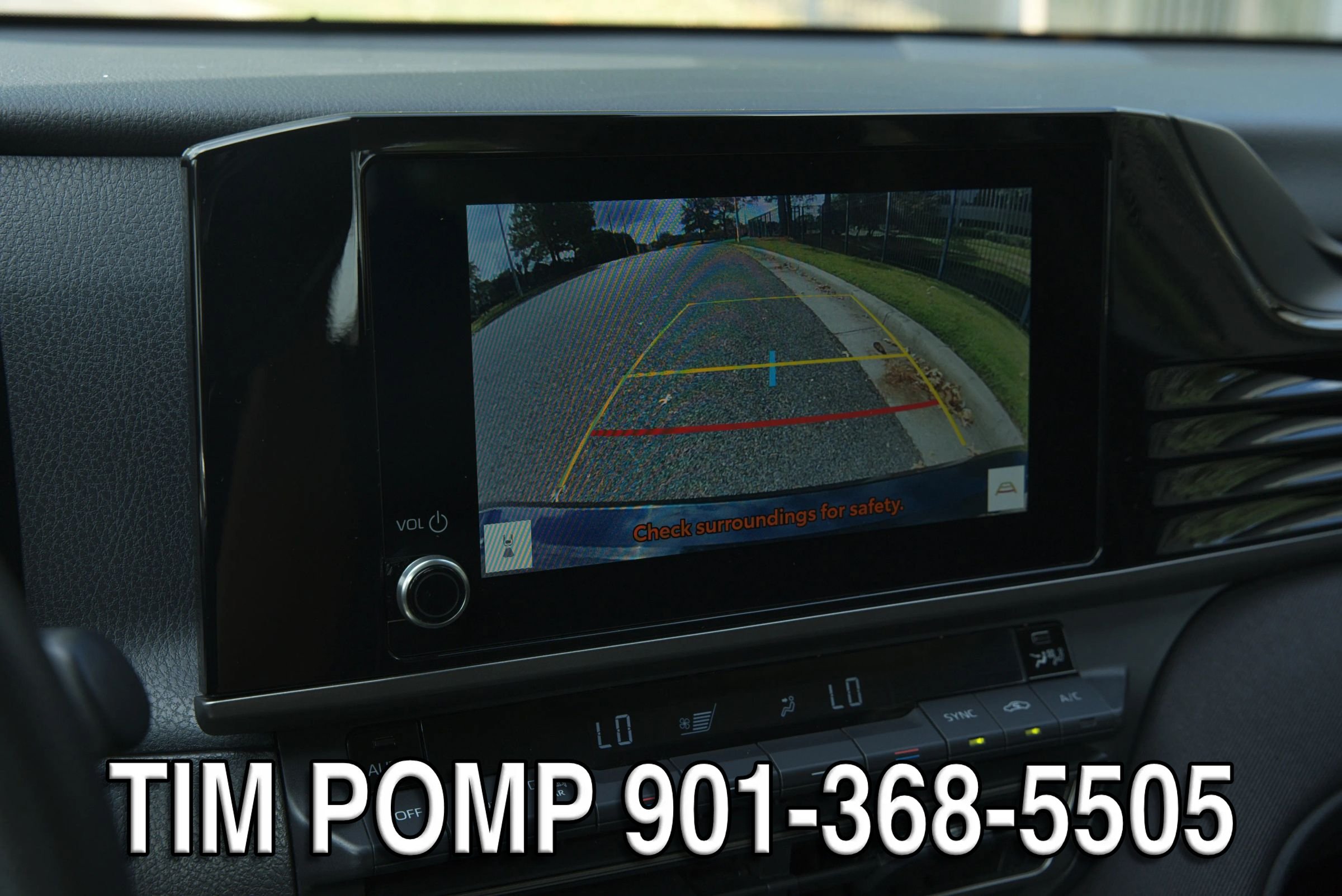 Used 2025 Toyota Camry LE FWD image 23