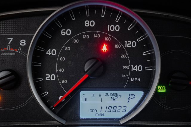 Used 2015 Toyota RAV4 XLE image 39