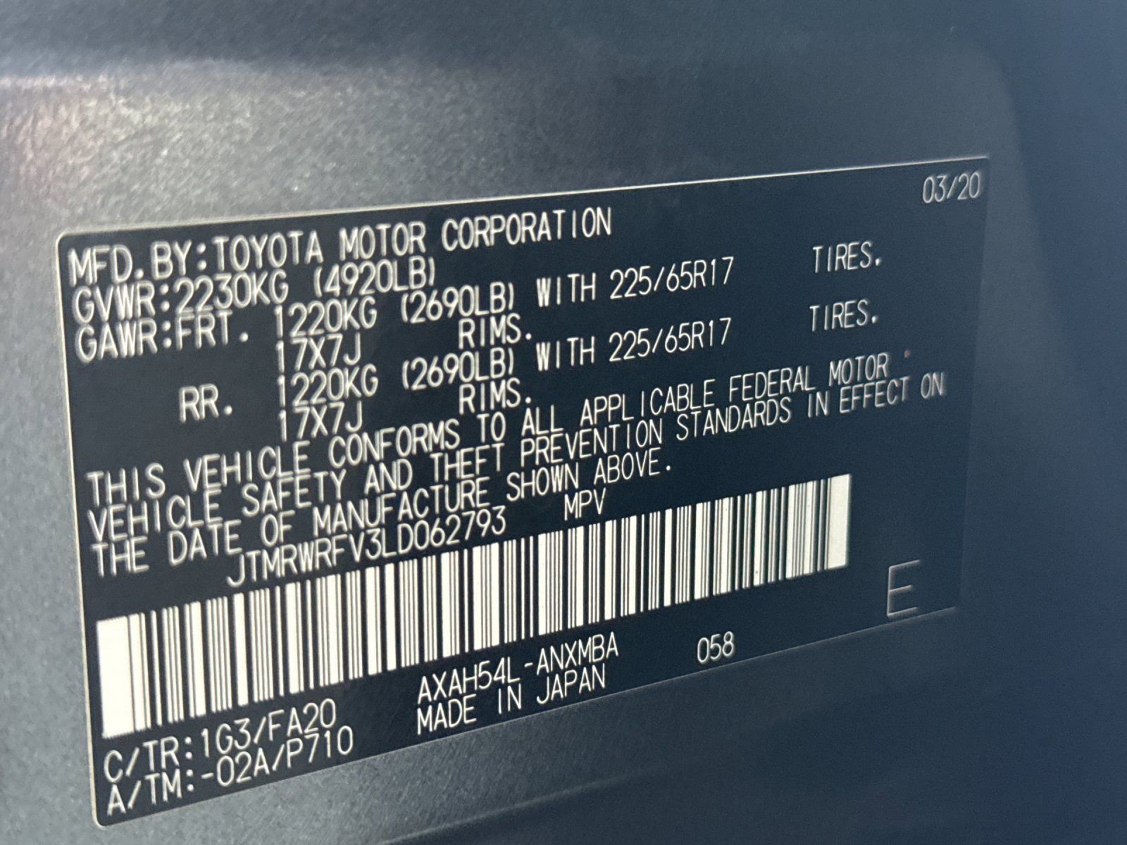 Used 2020 Toyota RAV4 XLE w/ All Weather Liner Package AWD/4WD image 28