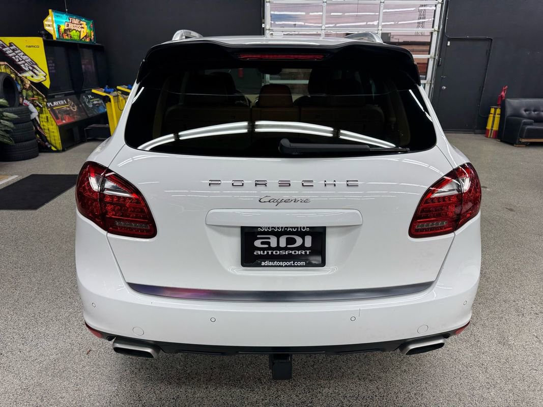 Used 2014 Porsche Cayenne Diesel AWD/4WD image 4