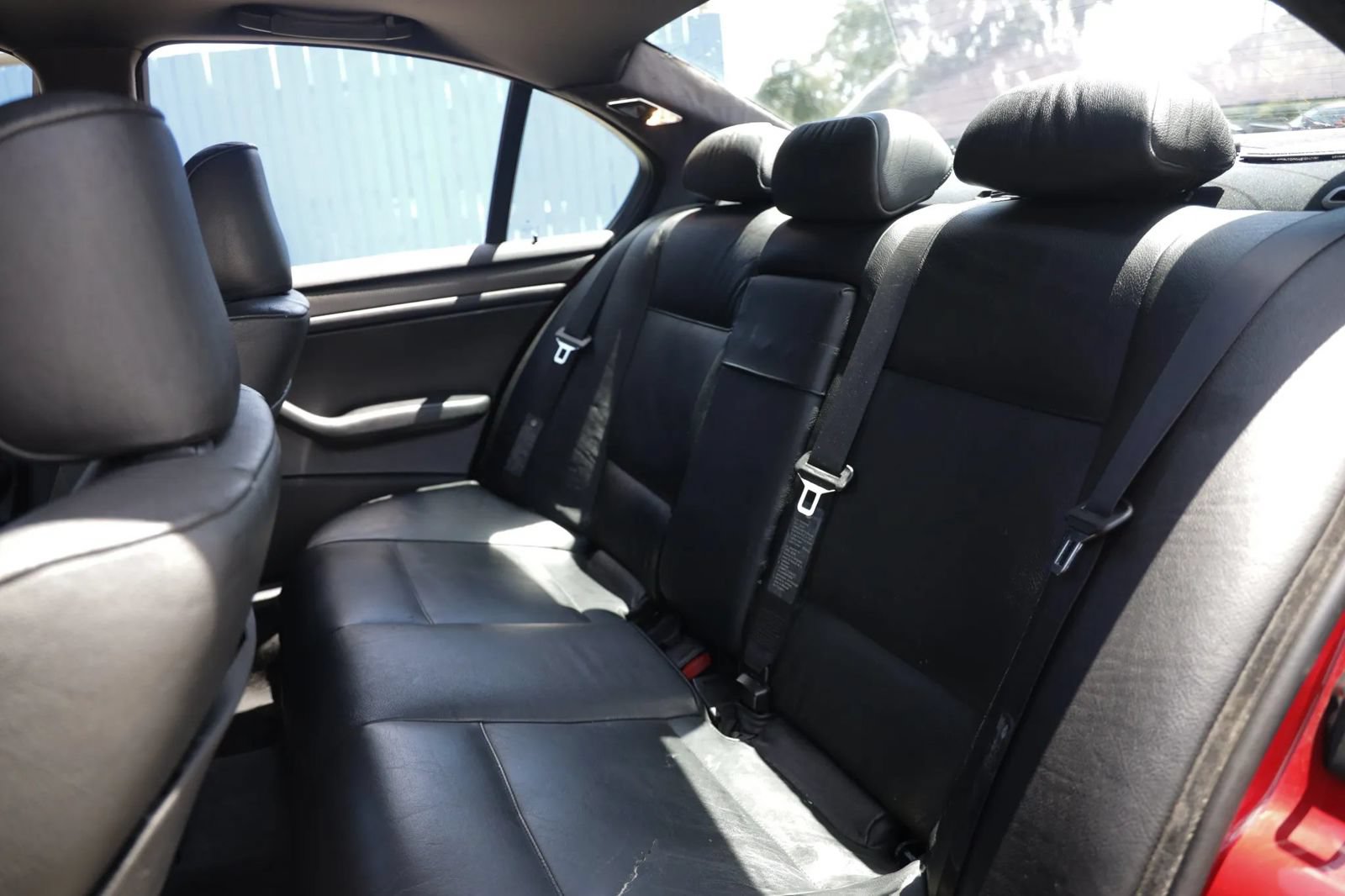 Used 2004 BMW 330i Sedan RWD image 20