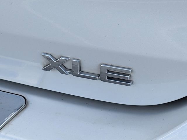 Used 2023 Toyota Highlander XLE image 14