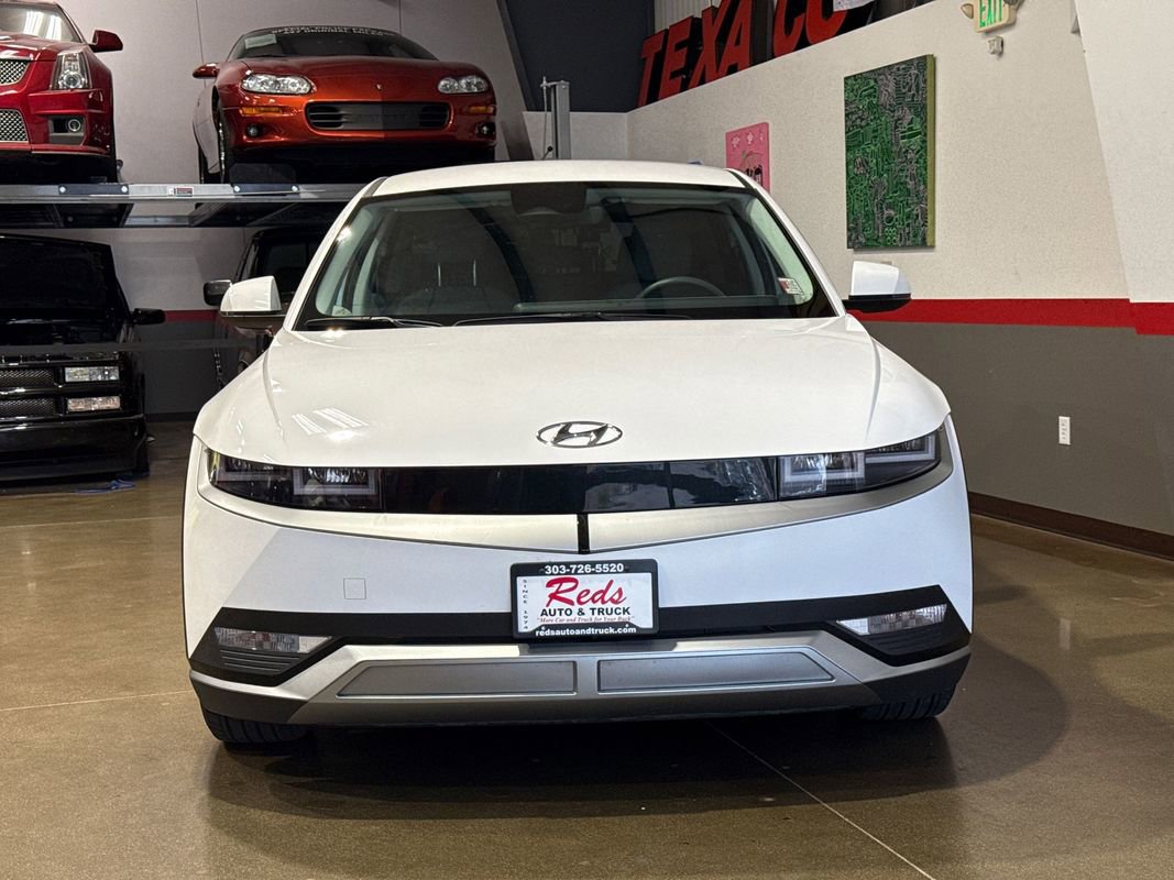 Used 2024 Hyundai Ioniq 5 SE image 11