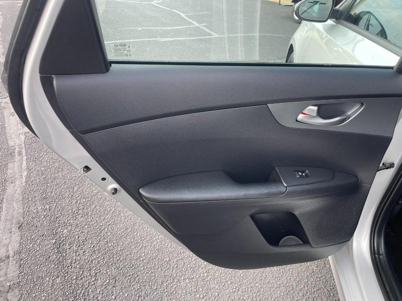 Used 2021 Kia Forte LXS image 16