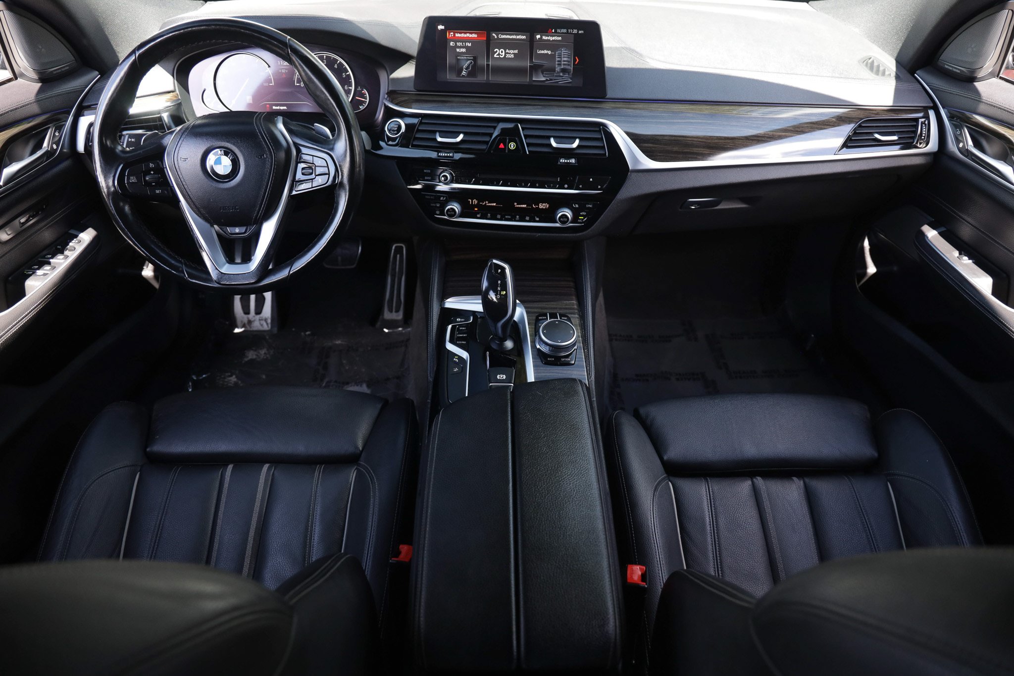 Used 2018 BMW 640i Gran Turismo xDrive w/ M Sport Package AWD/4WD image 2