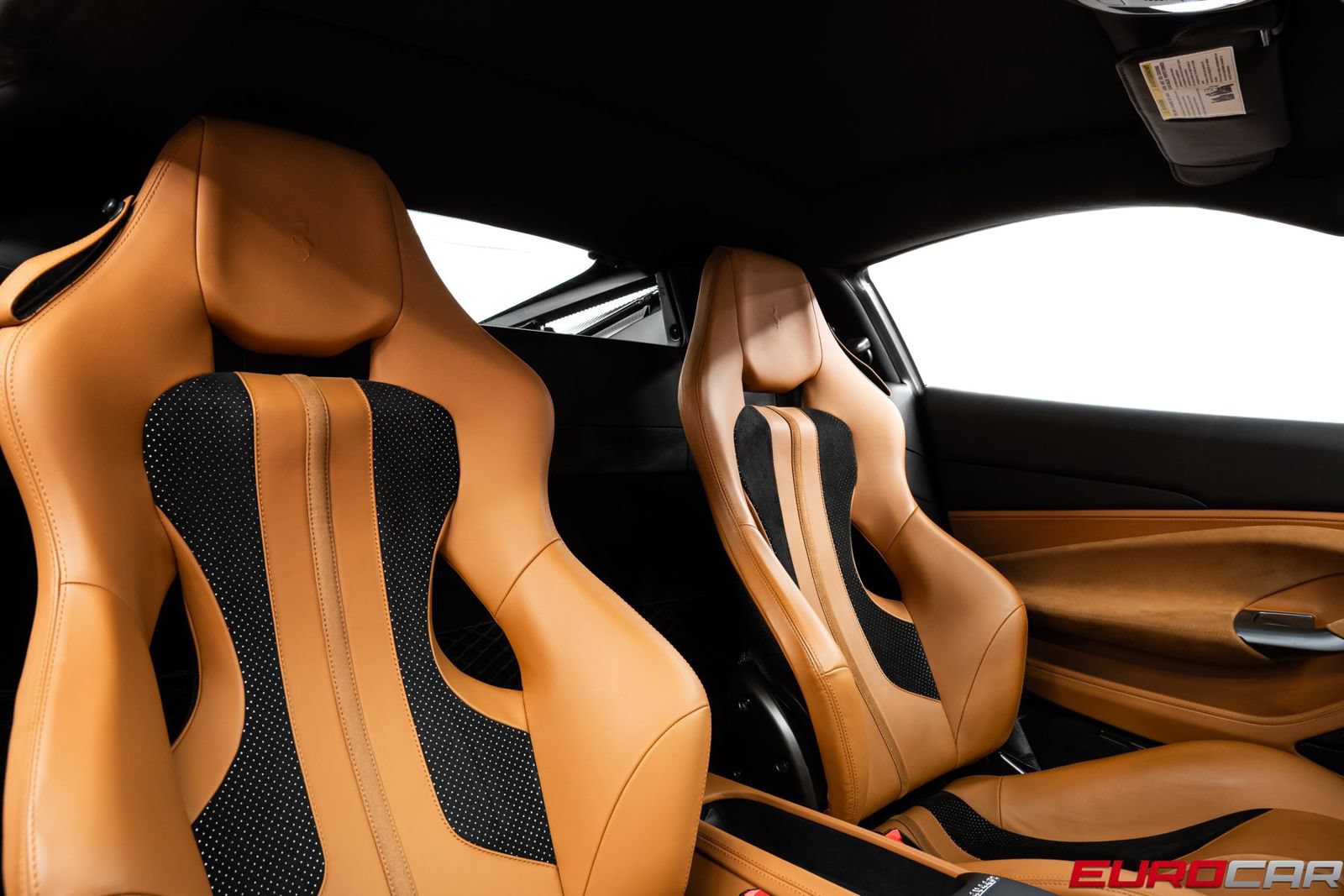 Used 2021 Ferrari F8 Tributo RWD image 40
