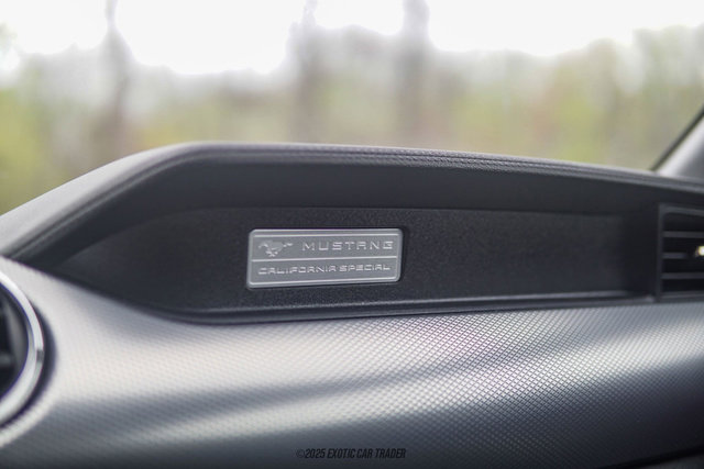 Used 2017 Ford Mustang GT Premium image 30