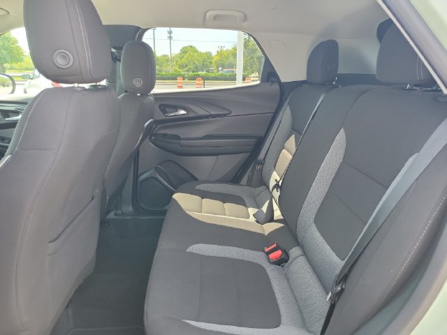 Used 2025 Chevrolet TrailBlazer LT AWD/4WD image 11