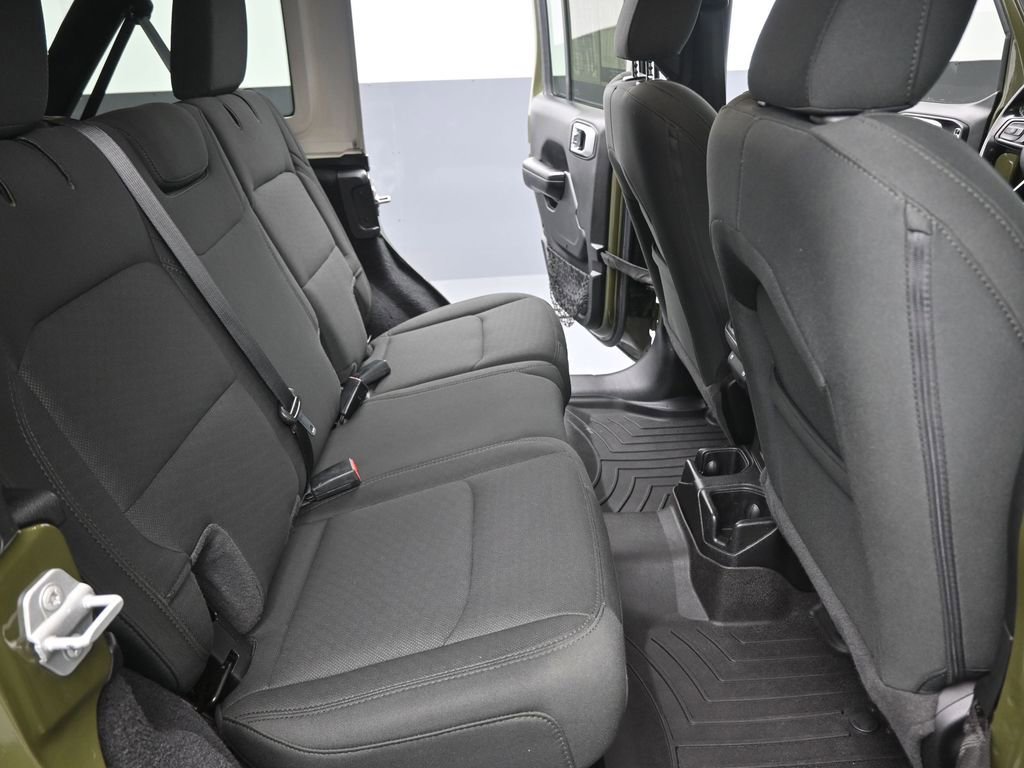 Used 2021 Jeep Wrangler Unlimited Sport image 14