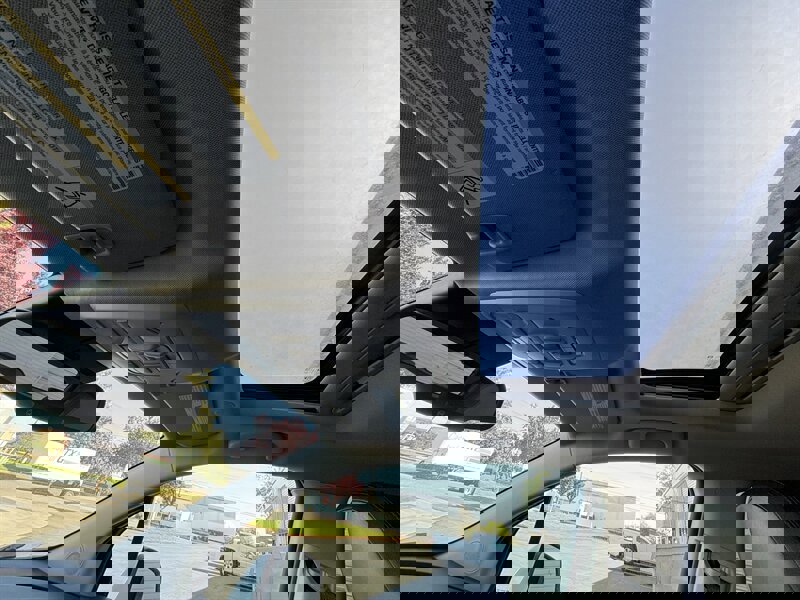 Used 2018 Buick Encore Essence AWD/4WD image 43