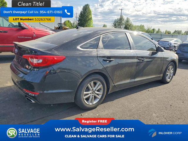 Used 2015 Hyundai Sonata SE w/ Option Group 09 FWD image 4