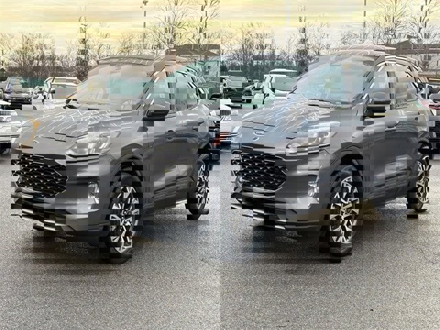 Used 2022 Ford Escape SEL image 7
