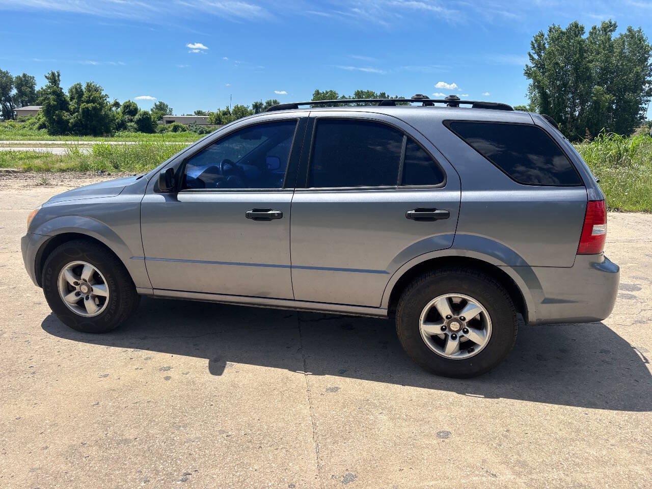 Used 2007 Kia Sorento 2WD image 10