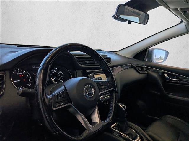 Used 2018 Nissan Rogue Sport SL w/ SL Premium Package AWD/4WD image 9