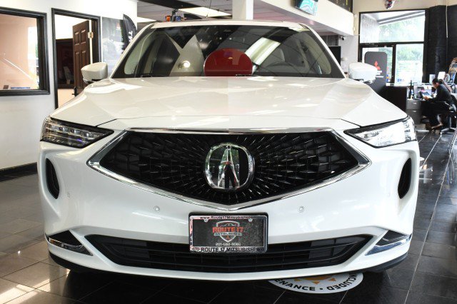 Used 2023 Acura MDX w/ Technology Package AWD/4WD image 2