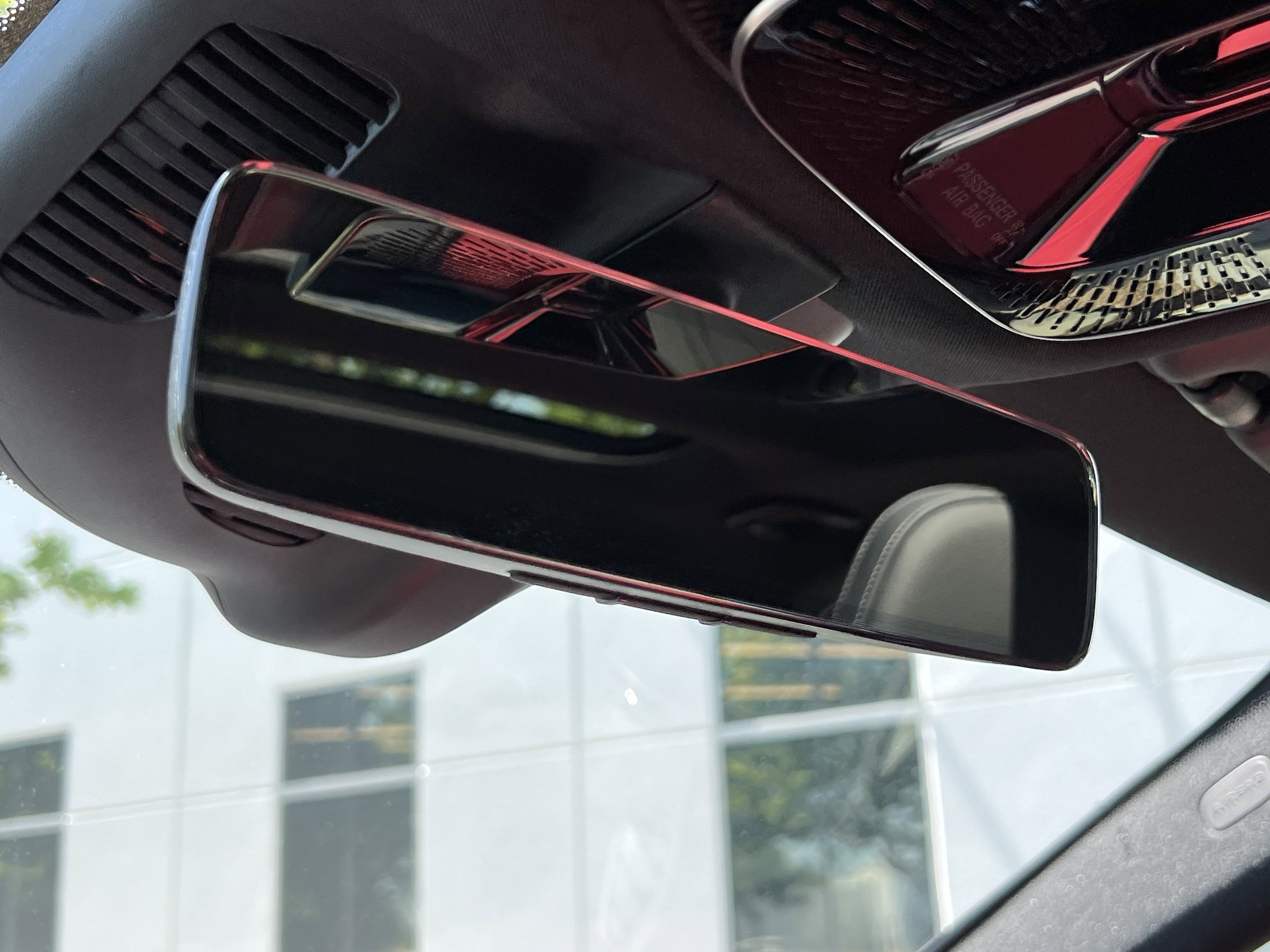 Used 2025 Mercedes-Benz C 43 AMG 4MATIC Sedan image 27