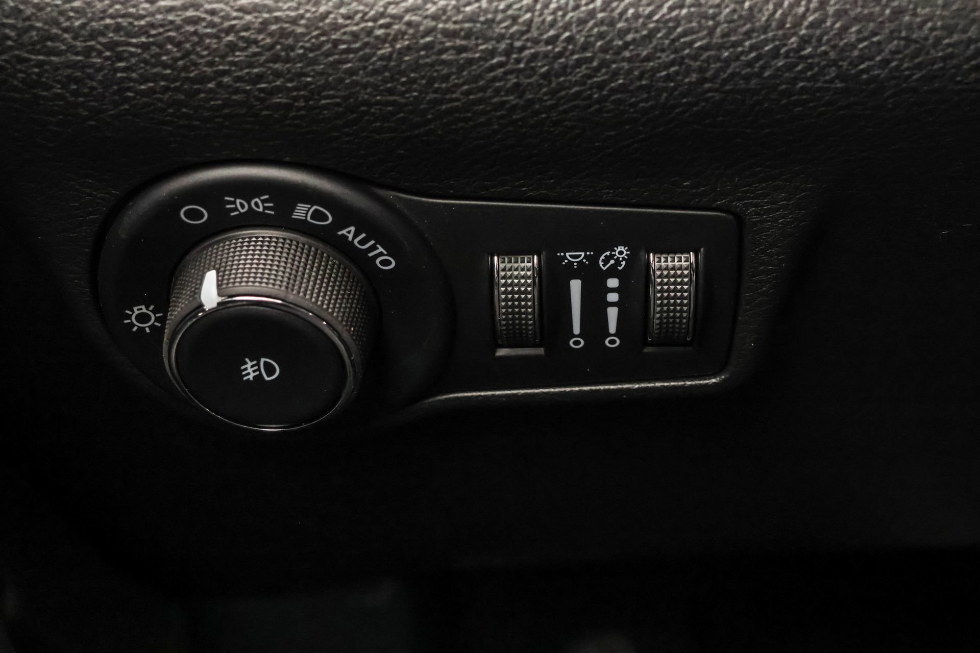 New 2026 Jeep Compass Limited image 26