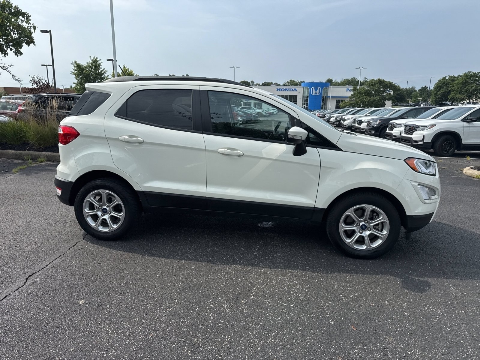 Used 2021 Ford EcoSport SE FWD image 23