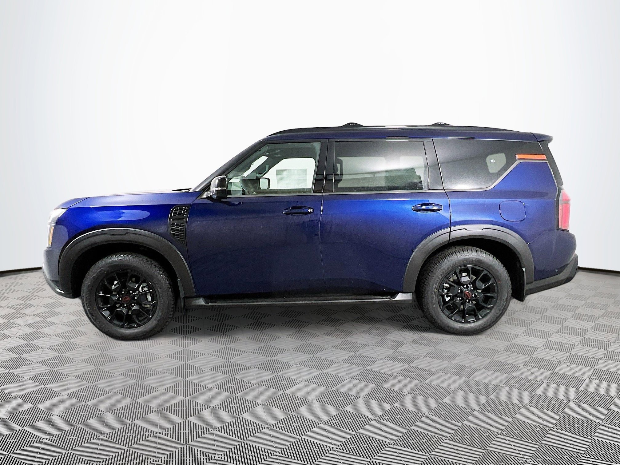 New 2026 Nissan Armada PRO-4X image 32