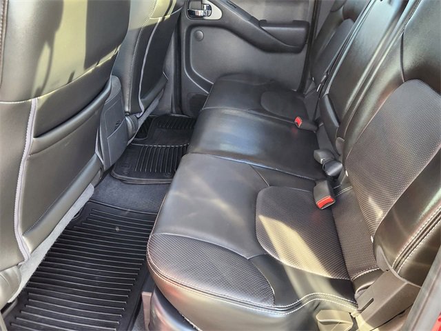 Used 2021 Nissan Frontier PRO-4X w/ Pro-4x Utility Package image 7