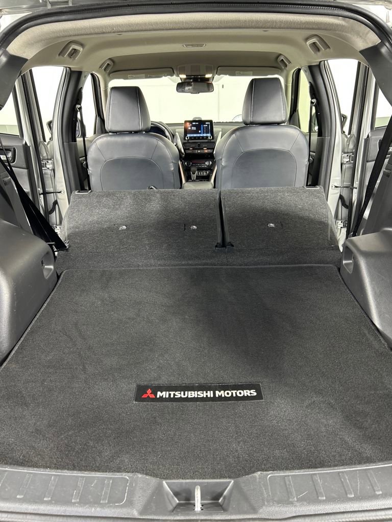 Used 2025 Mitsubishi Eclipse Cross SE image 19