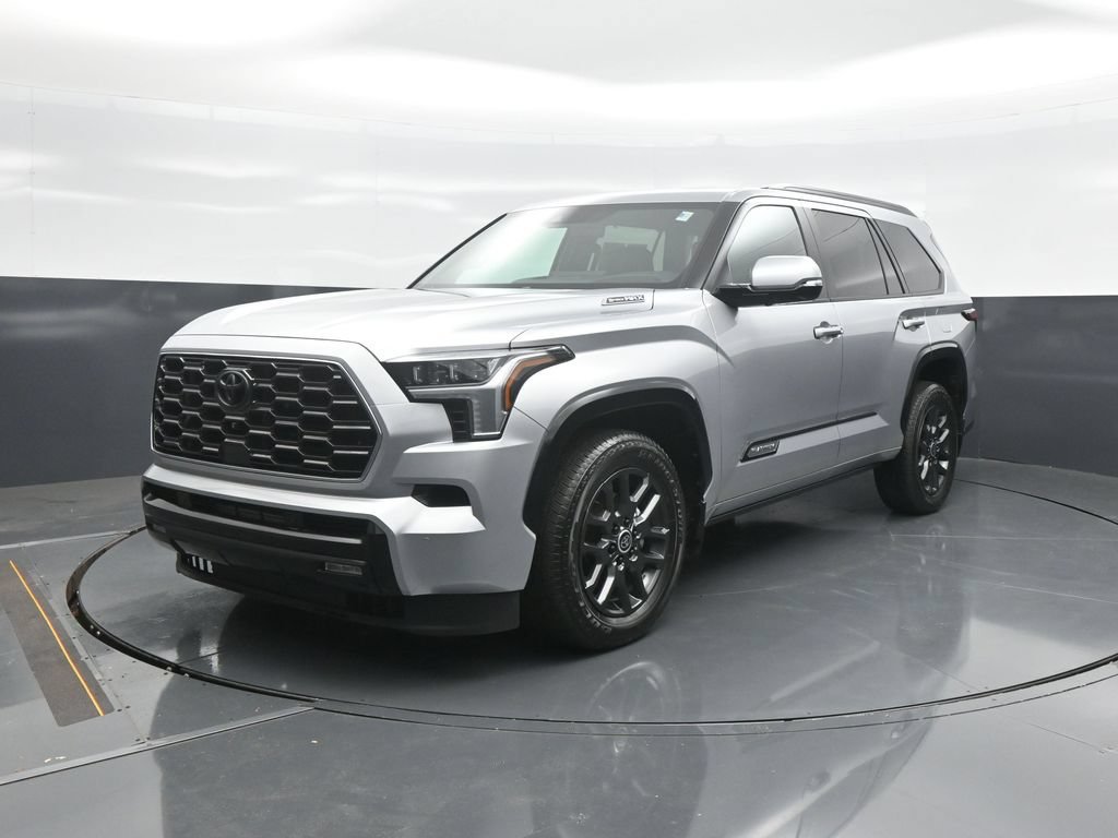 Certified 2024 Toyota Sequoia Platinum AWD/4WD image 3