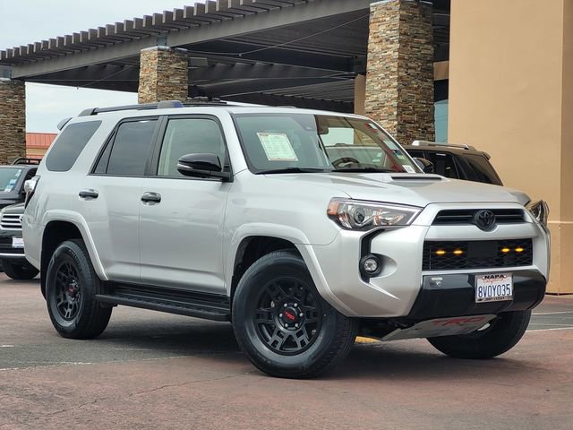 Certified 2021 Toyota 4Runner Venture image 2