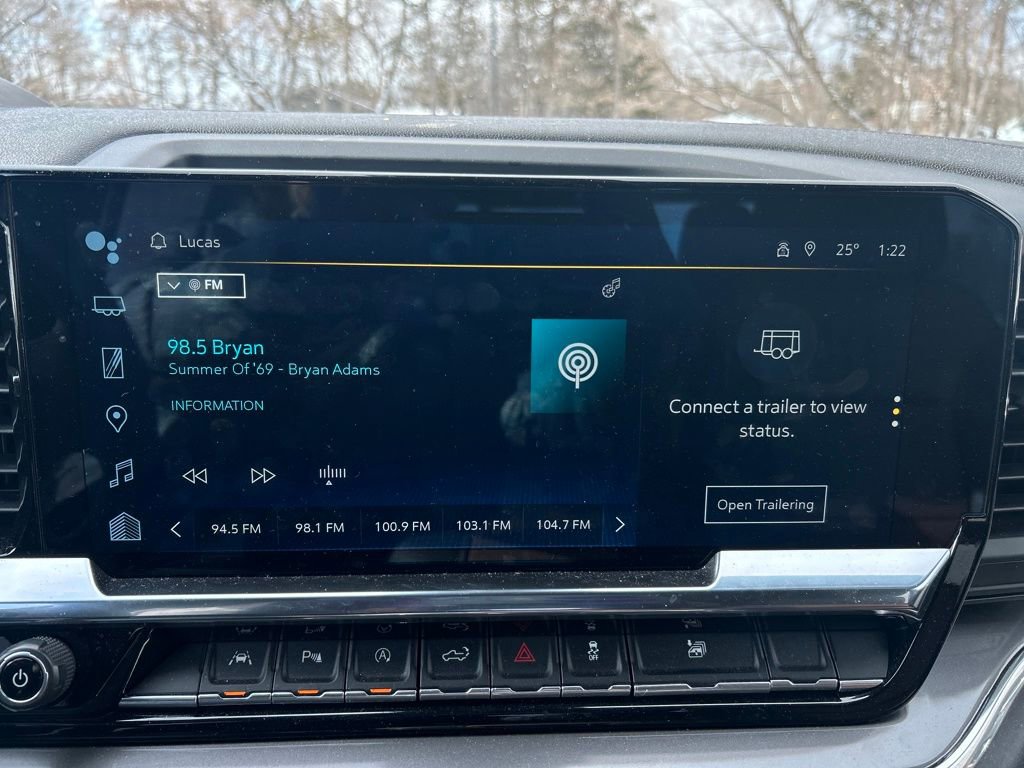 Used 2024 Chevrolet Silverado 1500 High Country image 23