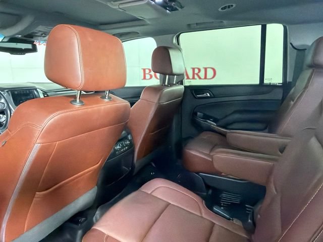 Used 2019 Chevrolet Suburban Premier w/ Premier Plus Edition RWD image 14