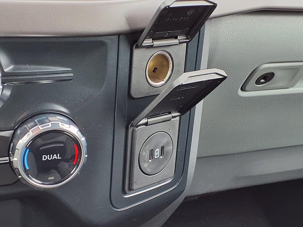 Used 2025 Ford F150 XLT w/ Equipment Group 301A Standard image 13