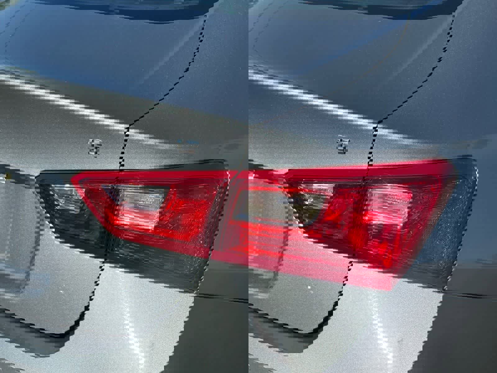 Used 2024 Chevrolet Malibu LT image 13