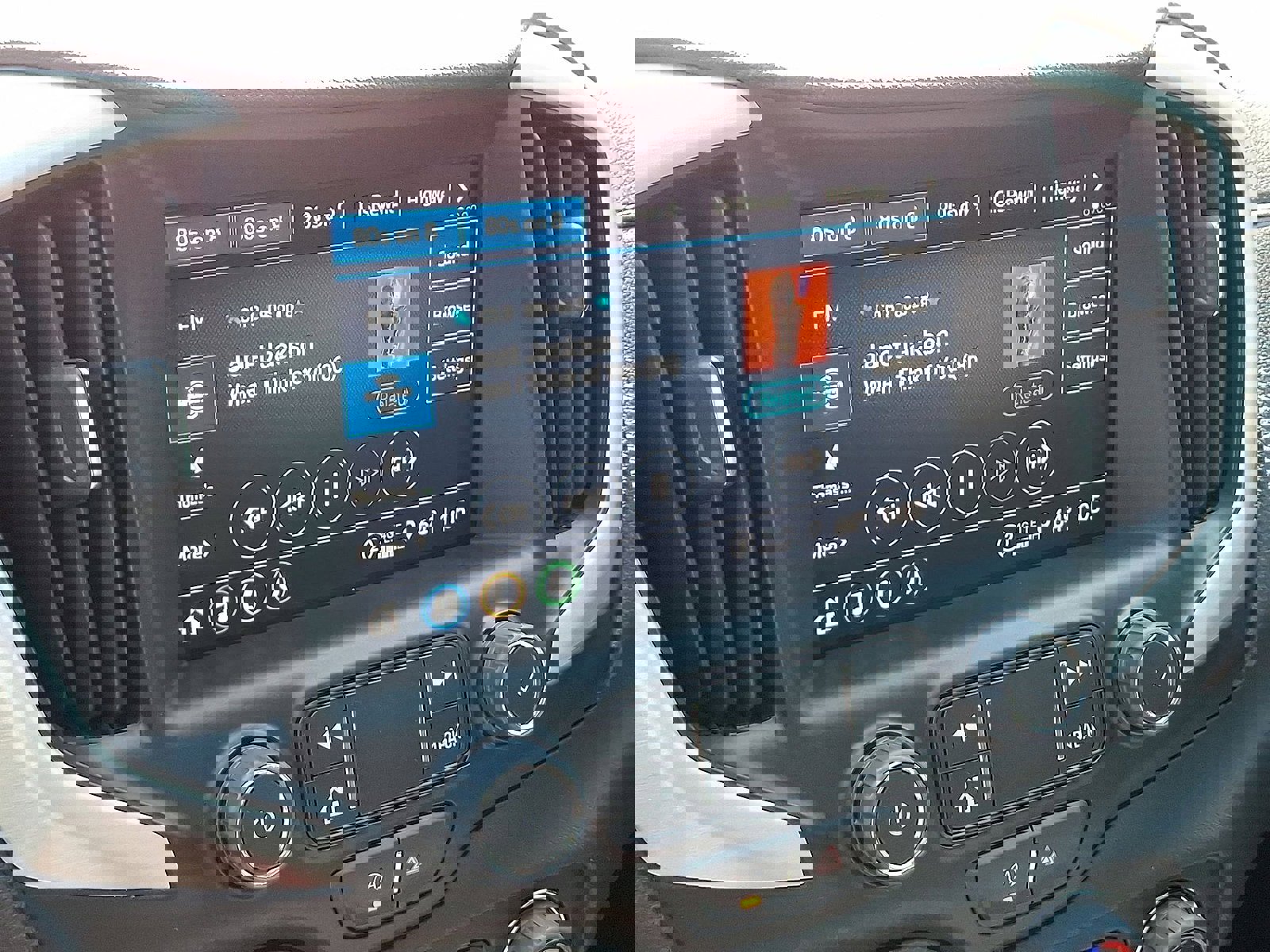 Certified 2023 GMC Terrain SLT w/ Infotainment Package II image 14