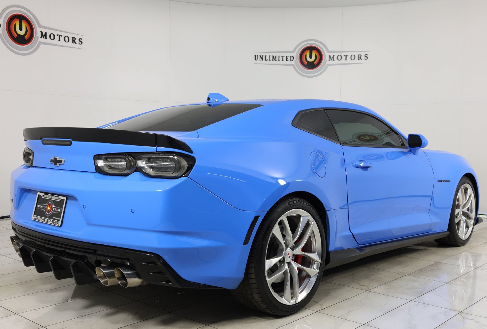 Used 2022 Chevrolet Camaro SS RWD image 3