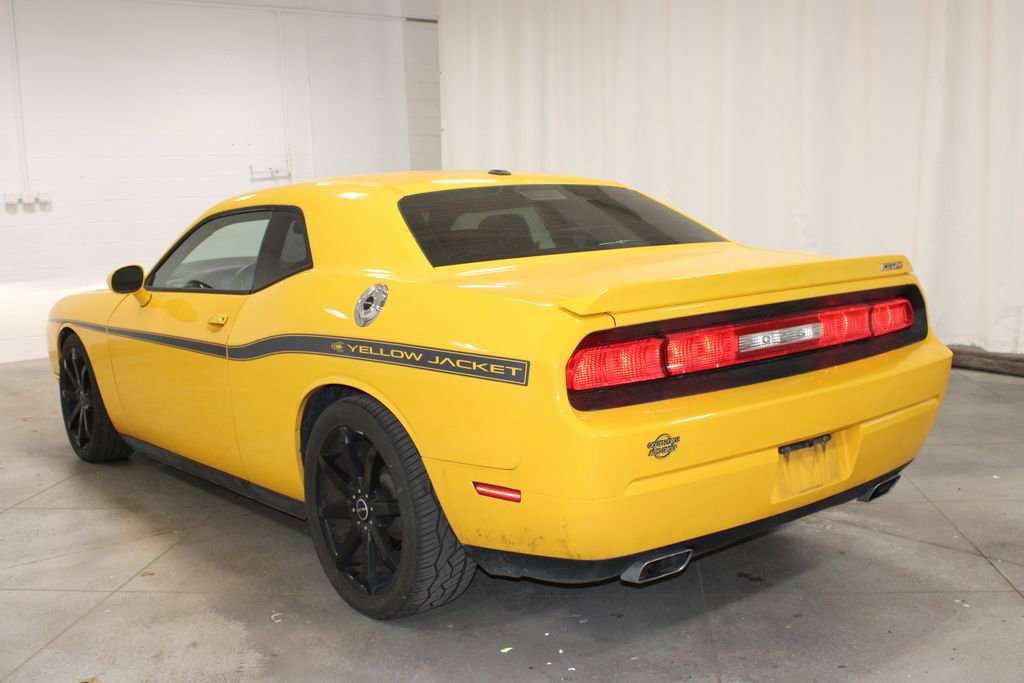 Used 2012 Dodge Challenger SRT8 Yellow Jacket w/ Premium Sound Group image 7
