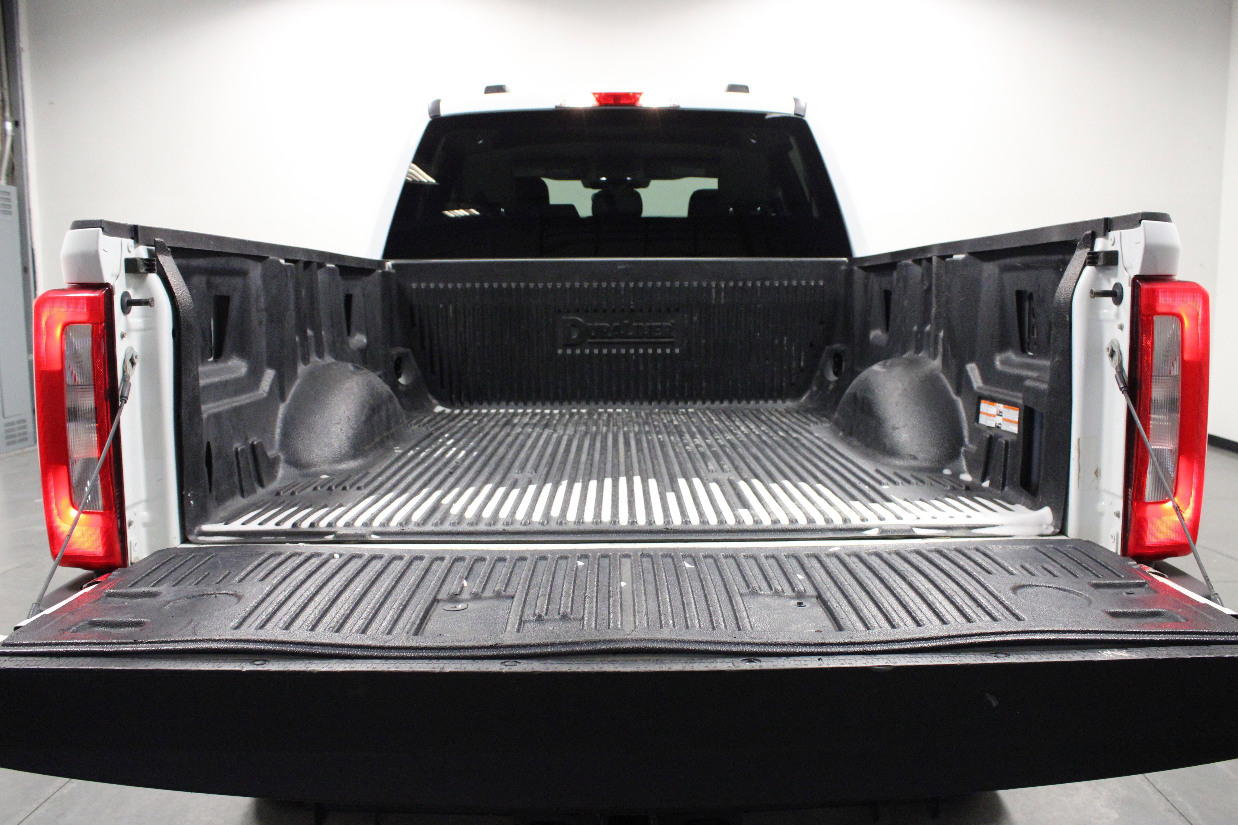 Used 2024 Ford F250 XLT image 14