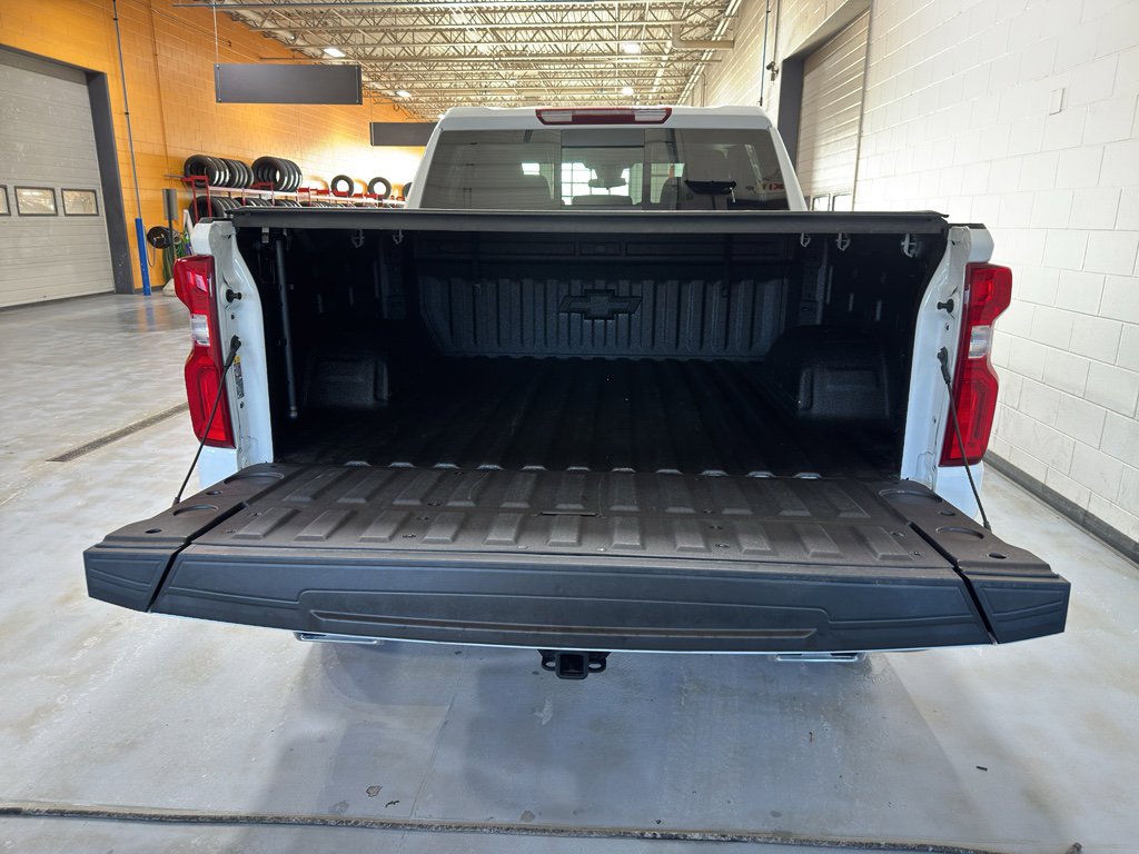 Used 2025 Chevrolet Silverado 1500 LT Trail Boss w/ LT Trail Boss Premium Package image 22