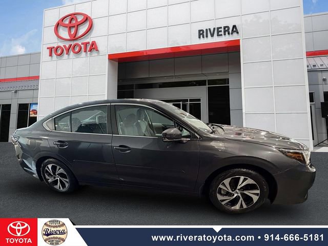 Used 2021 Subaru Legacy Premium image 4