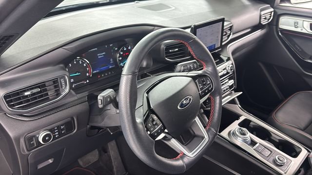 Used 2023 Ford Explorer ST-Line w/ Class IV Trailer Tow Package image 37