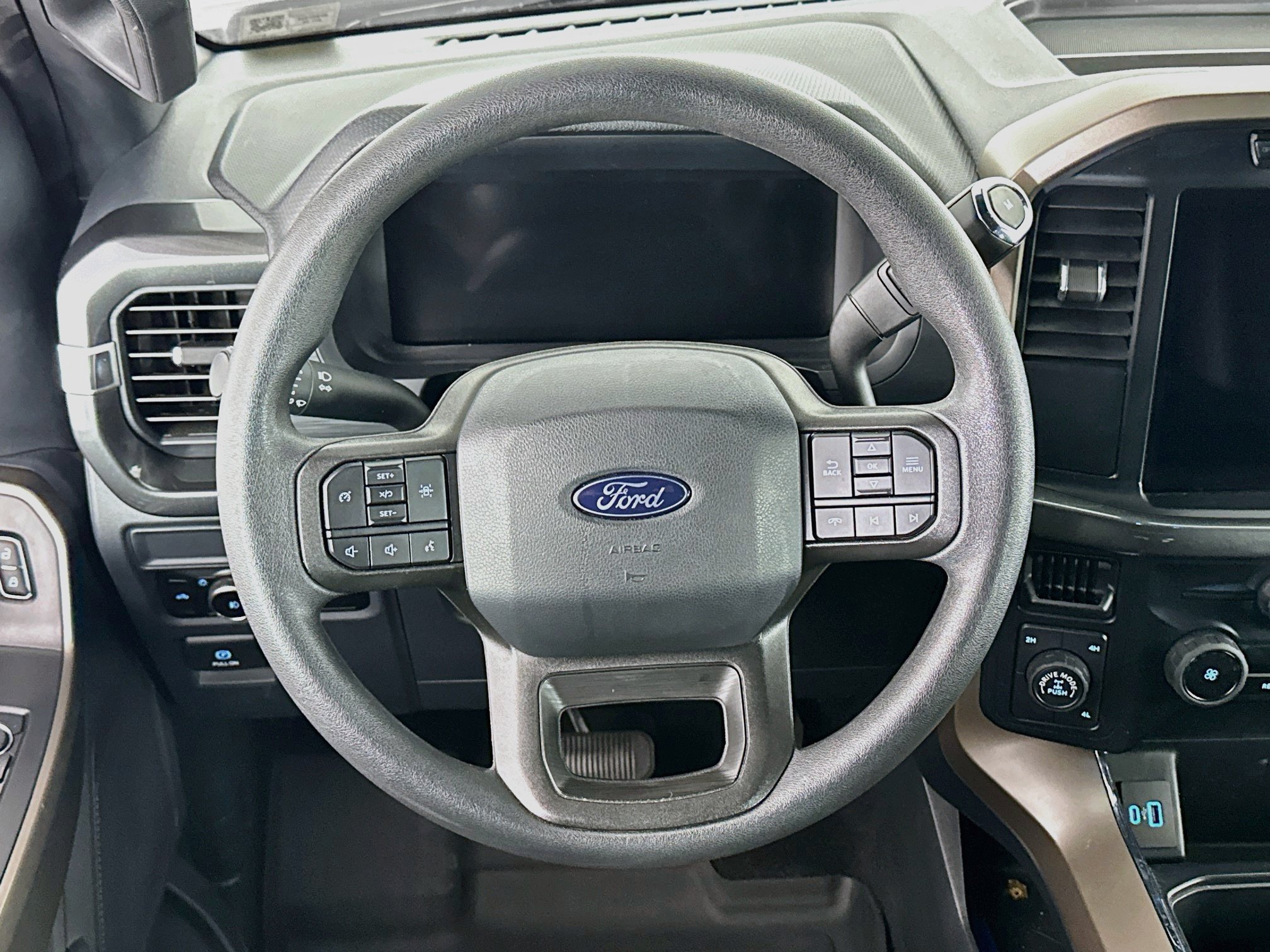 Used 2024 Ford F150 STX w/ Equipment Group 201A FX4 AWD/4WD image 18