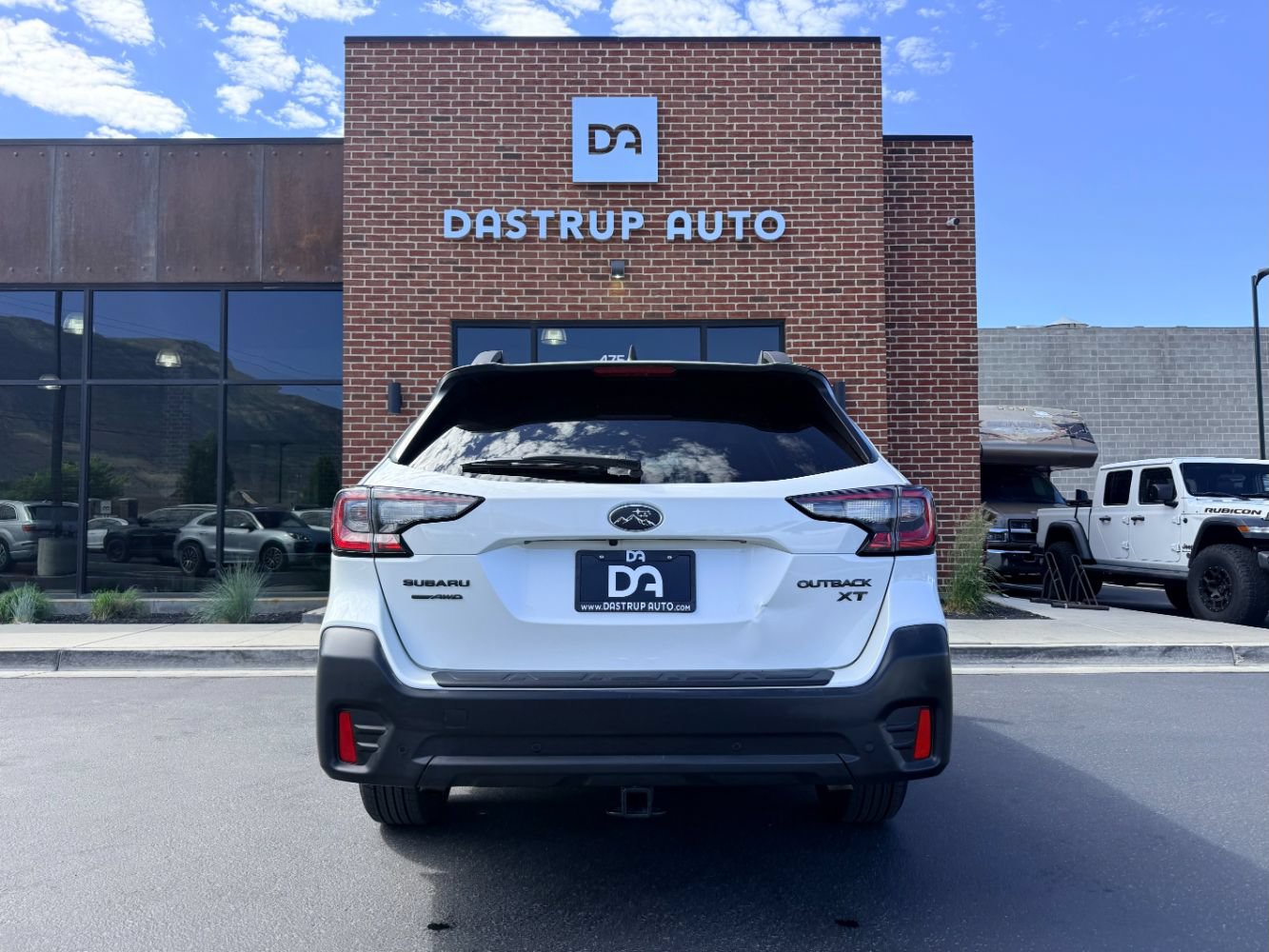 Used 2020 Subaru Outback Onyx Edition XT AWD/4WD image 7