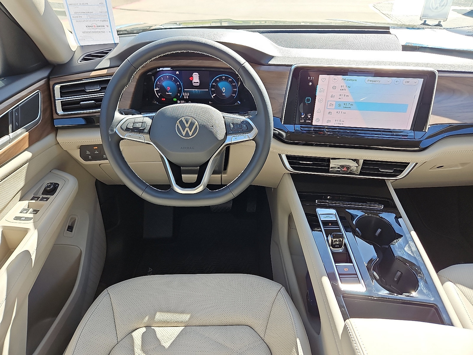 New 2026 Volkswagen Atlas SE image 9