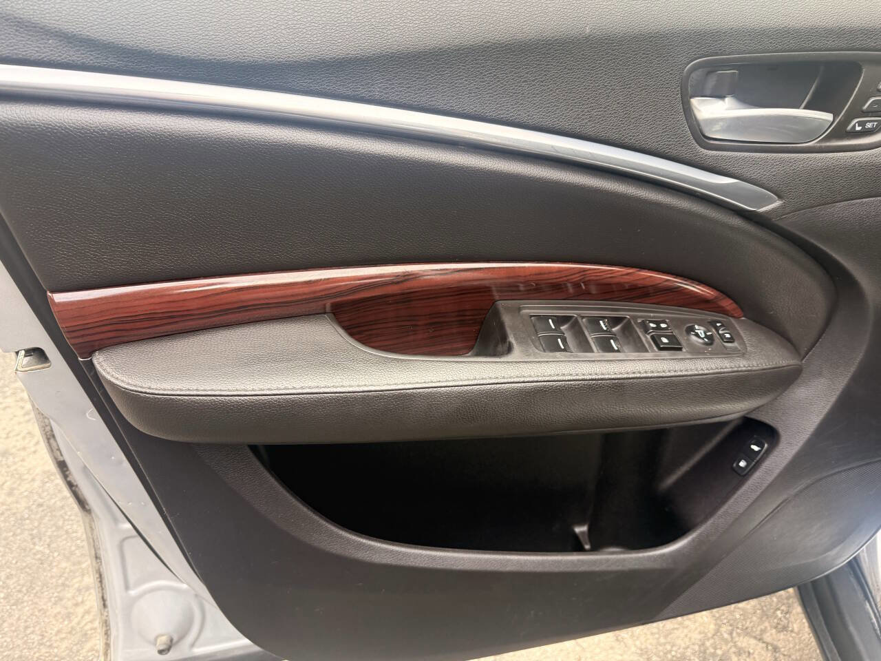 Used 2014 Acura MDX SH-AWD image 15