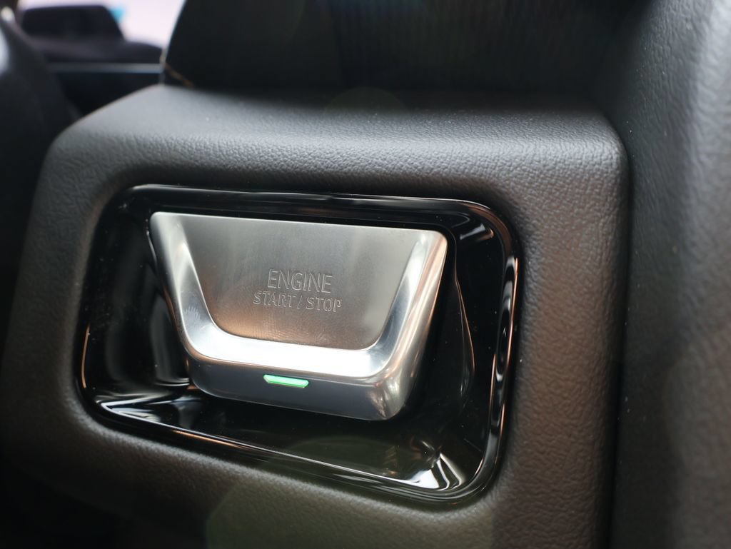 New 2026 GMC Yukon Elevation AWD/4WD image 22
