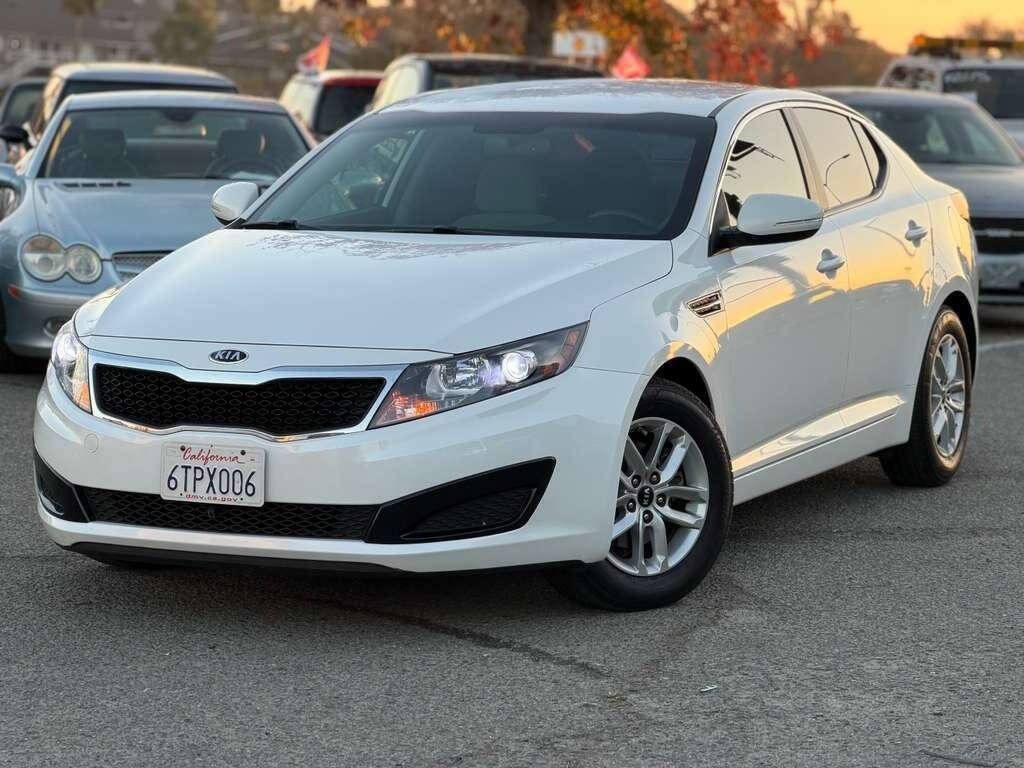 Used 2011 Kia Optima LX image 29