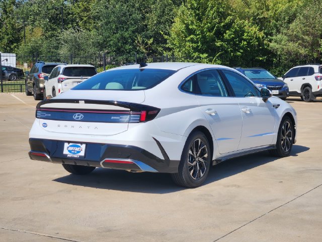 Used 2025 Hyundai Sonata SEL FWD image 7