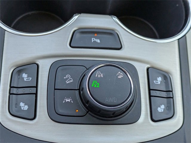 Used 2023 GMC Terrain Denali image 34