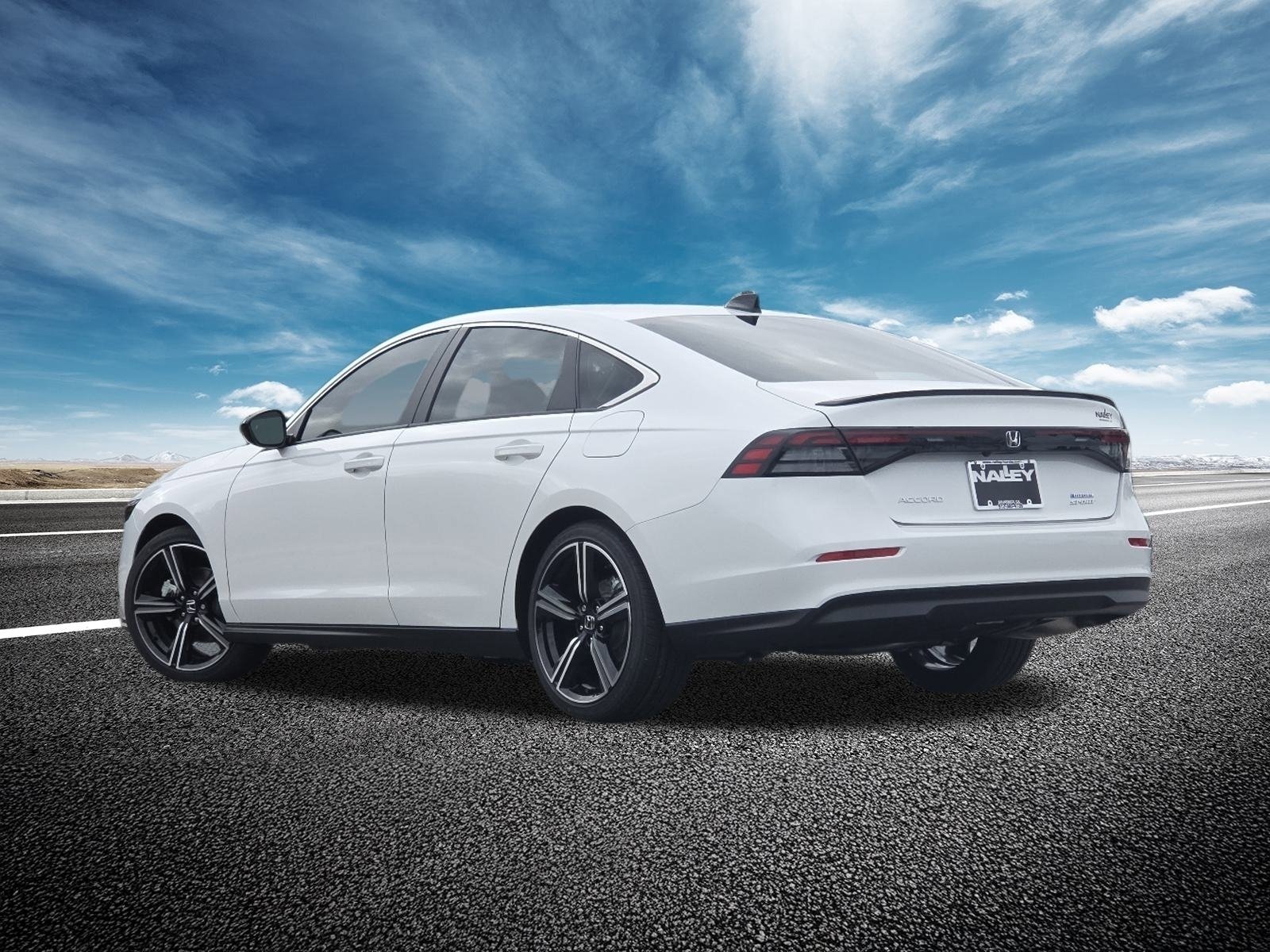 Used 2025 Honda Accord Sport image 7